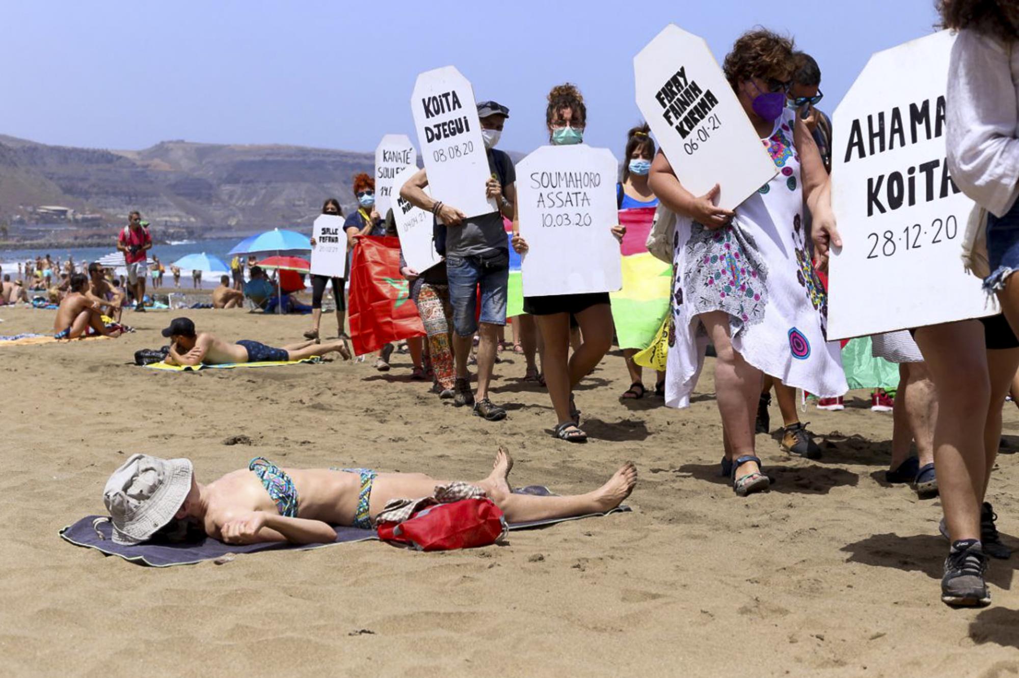 Acción Caravana Abriendo Fronteras Gran Canaria